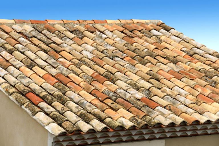 Pose et rénovation de couverture à Perpignan, guide pratique